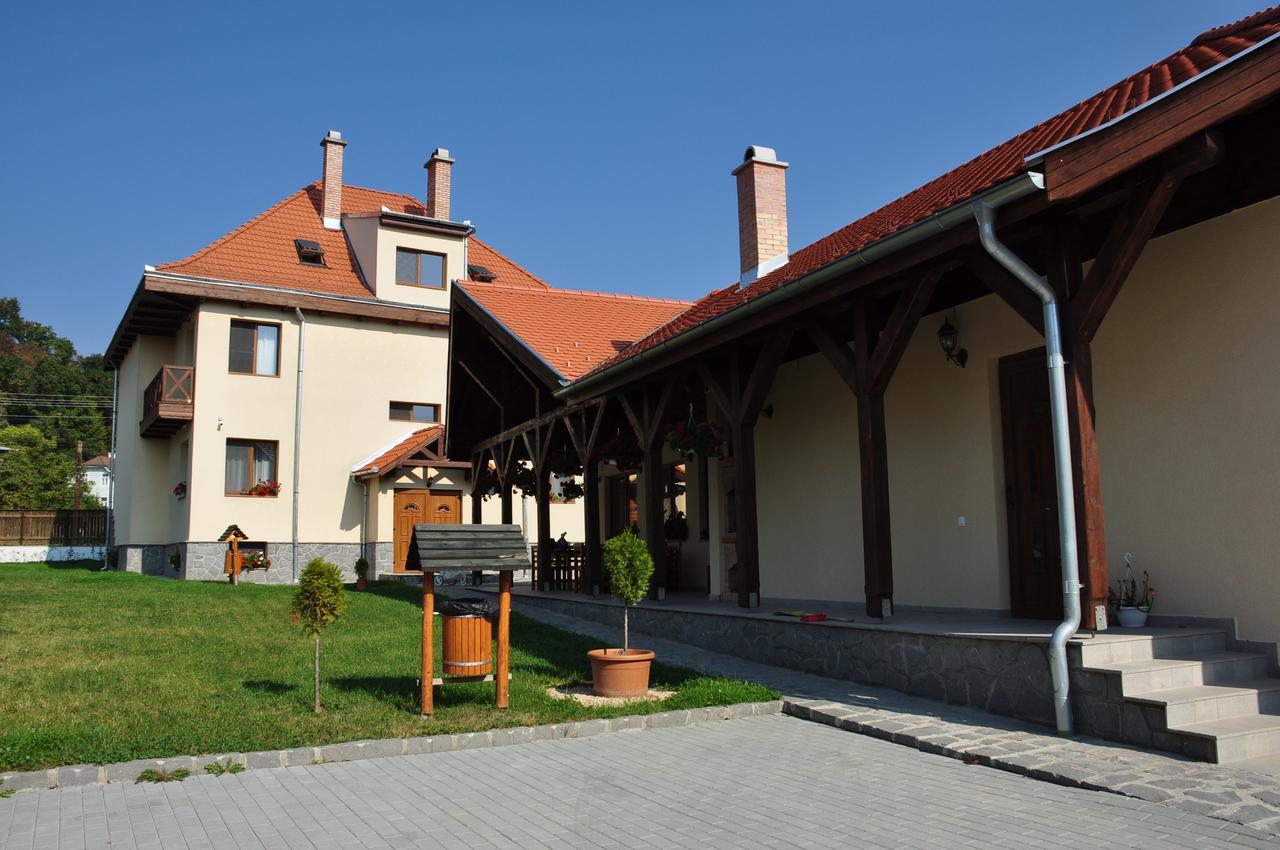Vila Anna Malnas Bai Εξωτερικό φωτογραφία